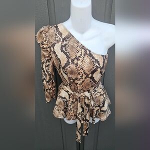 MEDIUM SIZE SNAKE PRINT ONE SHOULDER TOP
